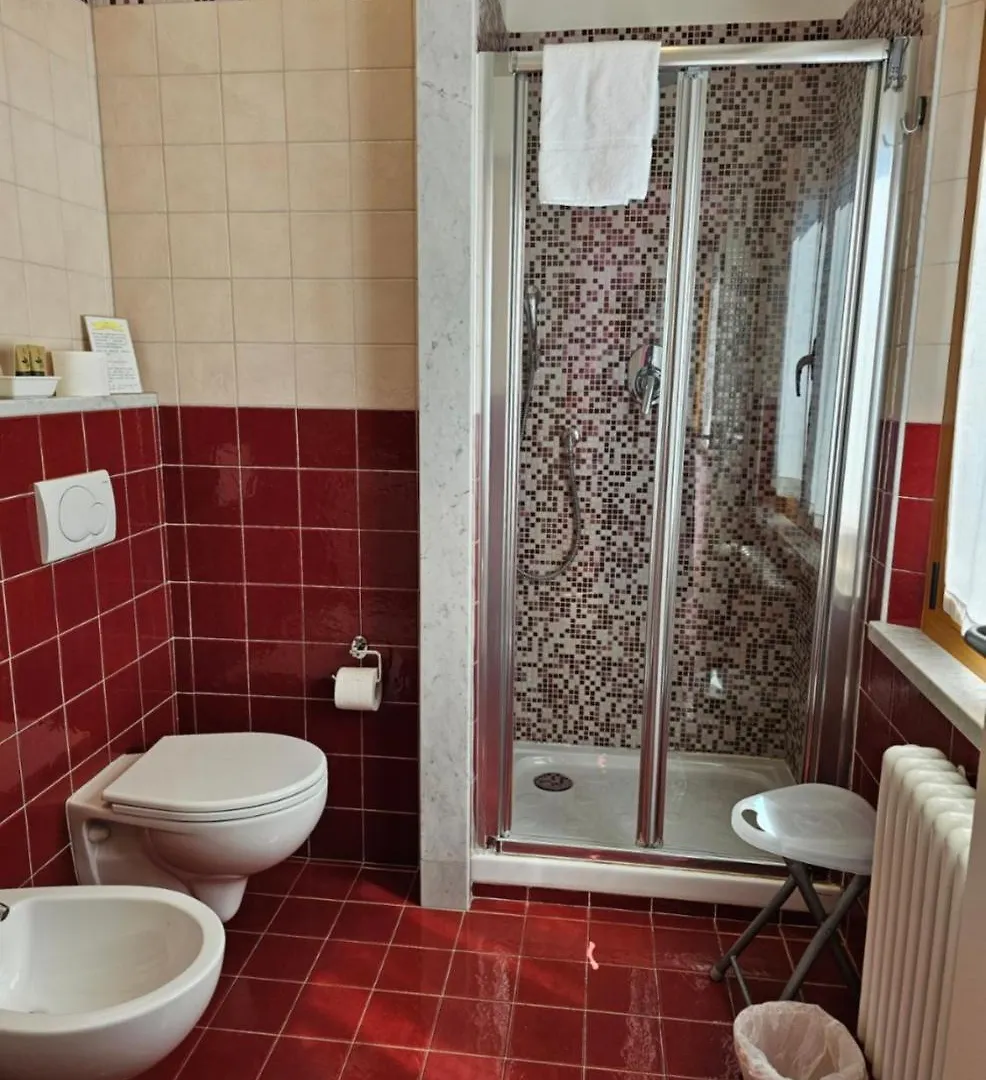 Bed & Breakfast Guest House Il Giardino In Citta La Spezia